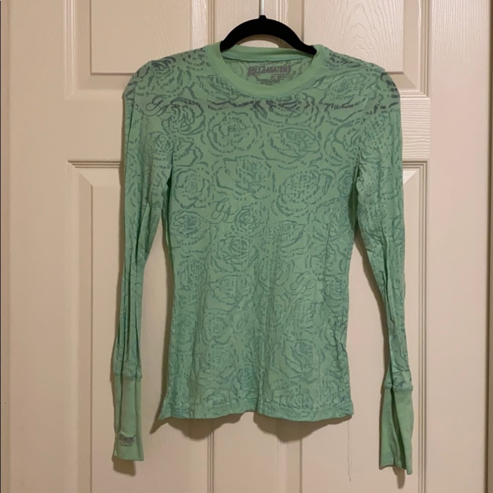 Long sleeve under shirt